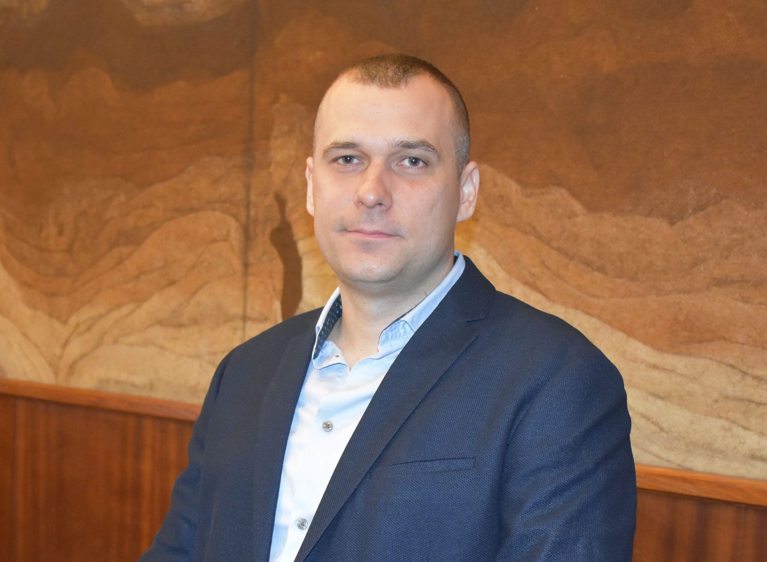 Dr. Kókai Péter bűnmegelőzési tájékoztatása a nagykőrösi lakosságnak az online úton elkövetett csalások kapcsán